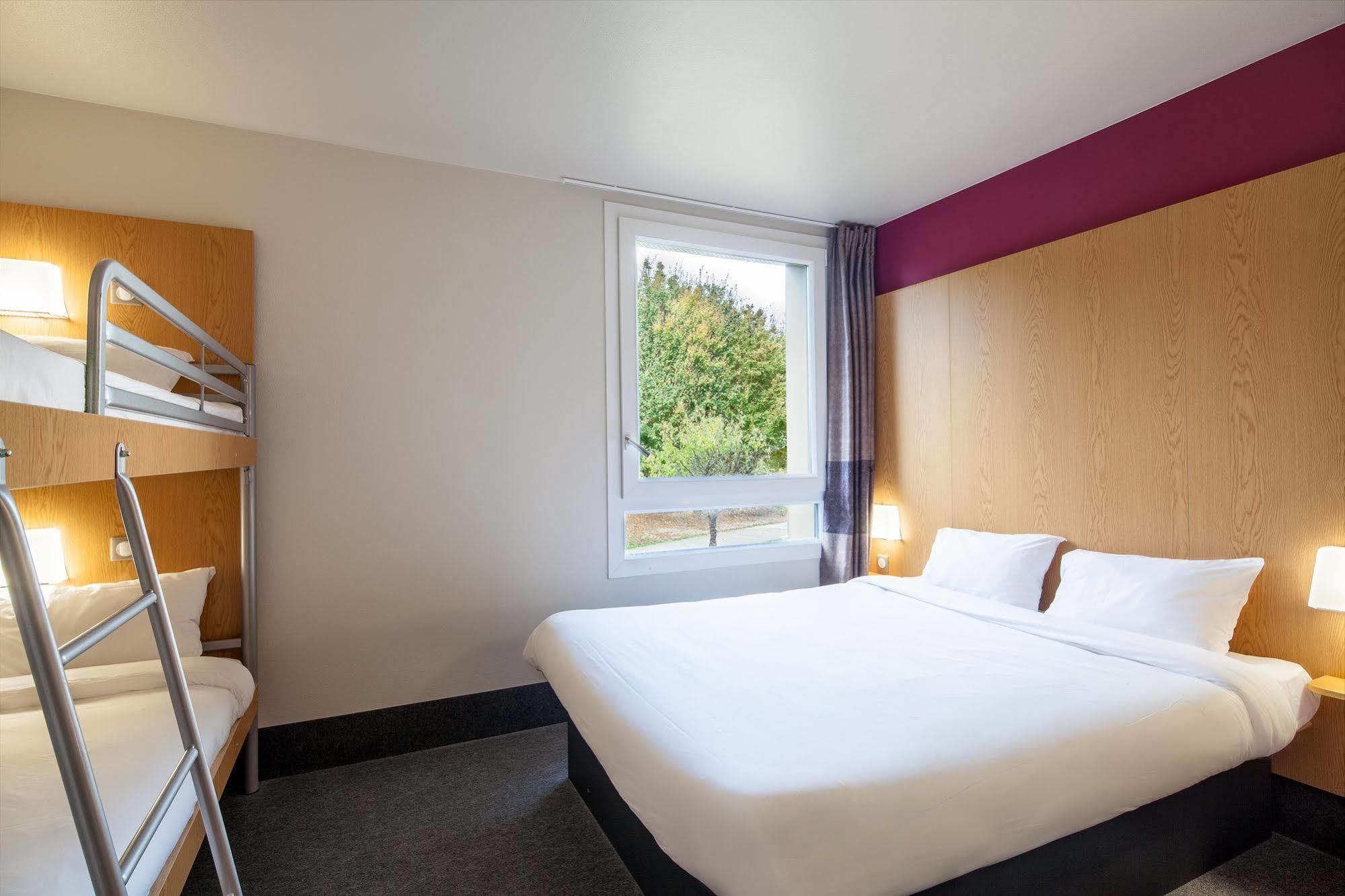B&B Hotel Marne La Vallee Torcy Bagian luar foto